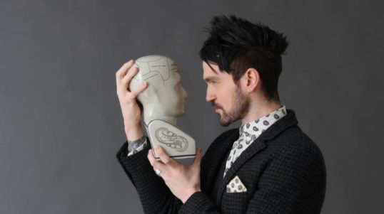 Colin Cloud's mind-reading is "genuinely eerie". Image: MagicFest