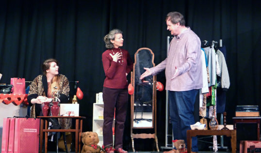 Mollie Johnson (Natalie), Beatrice Cant (Susan) and Derek Melon (Frazer) in the Edinburgh Makars' <em>Good Things</em>. Pic: Martin Burnell