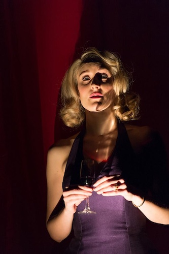 Kelly Hotten as Sheila Wendice. Photo ©  Manuel Harlan 
