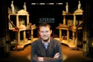 Lyceum subs up